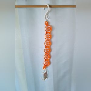 Rotating Clothes Hanger